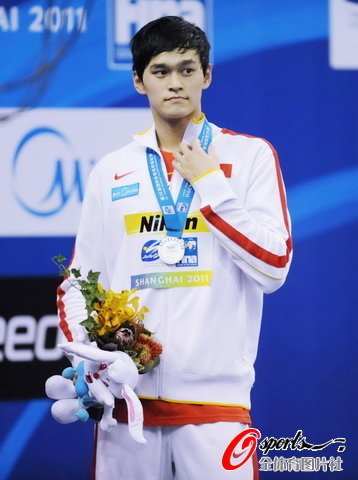 樸泰桓400自摘游泳首金 孫楊后程發力憾奪銀