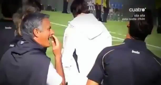 美女突襲皇馬眾星丟魂 C羅穆帥1步3回頭(圖)