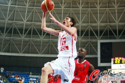 男籃失扳平三分惜敗安哥拉 易立砍16分難救主