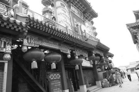 趙本山京城開館子 張藝謀姜文宋祖英都來捧場