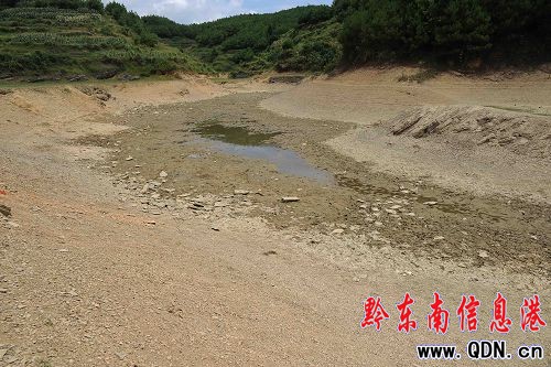 ��կ������m���� ��������Ȫ���Mˮ��կ(�D)