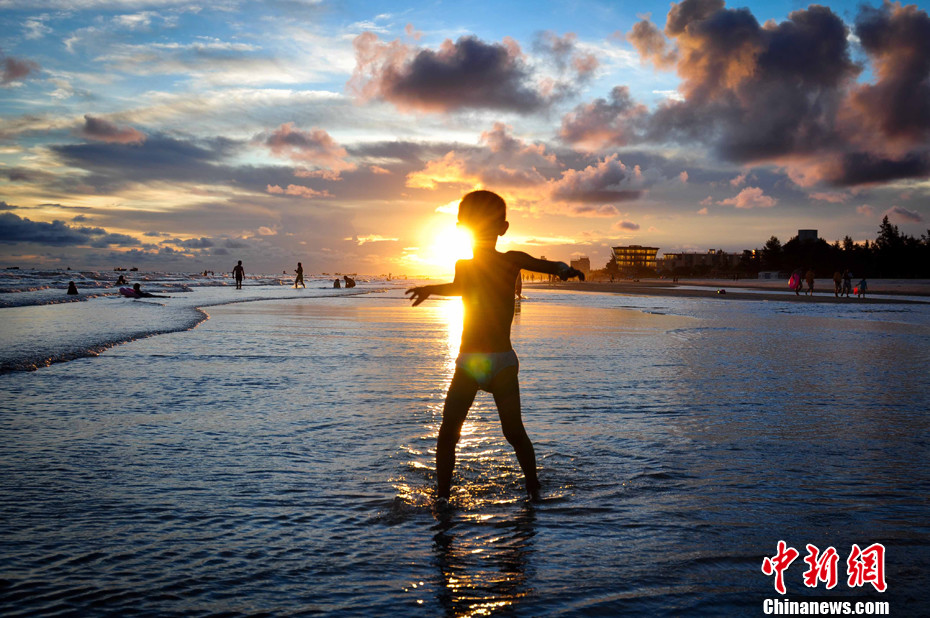 �����y���L�����οͷ������