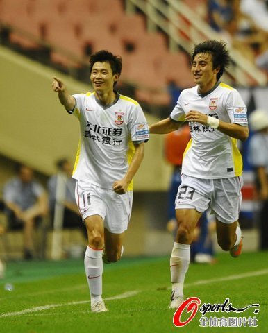 上海0-2長春遭四連敗 張文釗王棟聯袂奠勝局