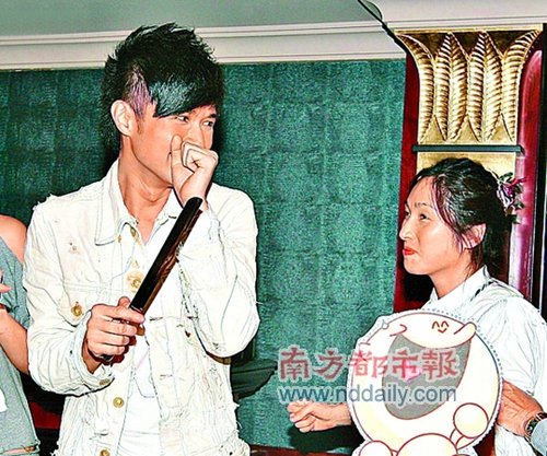 �ž޻��cŮ����17�����KҊ�� ���Օ������