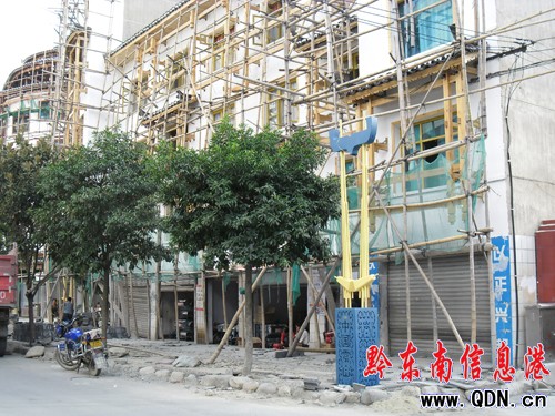 ��ɽ������Ԫ�ش��조������С�ǡ����D��