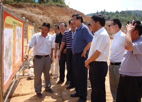 ���L���w�S�����ո����L�T���ĸ��Sƽҕ�칤��