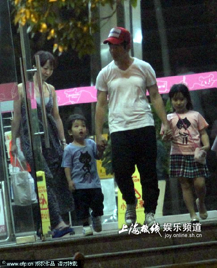 ���t�R�Ϻ��đ����ӱO�� ����Ů���������