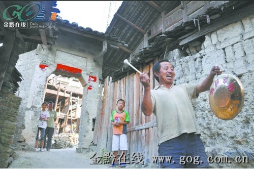 天柱消防銅鑼進村防災(圖)