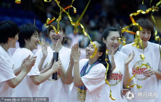 �������׫@���؊W�\�Y�� Ů�@���l��������