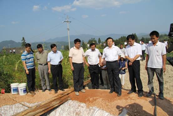 �w��־ʡ�L���Ž��{�� �����˽⿹���ܞ���r