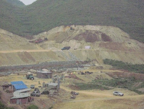 黔東南州項(xiàng)目建設(shè)年現(xiàn)場觀摩會(huì)在岑鞏召開