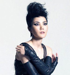 王菲激瘦粉絲擔(dān)心 工作人員:平時吃素很健康