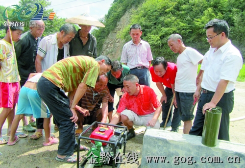 臺江干群齊心協力抗大旱(圖)