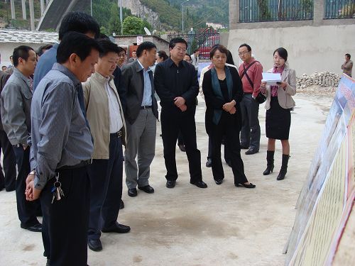 ����(li��n)�Ϲ����M(����I(y��)�M)���P�����{(di��o)��