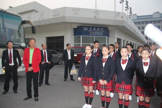 �w����ձ��_�� �Iꠣ��M���m���h���˷��ϵK