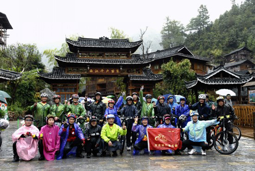 200��������܇�ۺ��߭h(hu��n)��ǭ�|�� ��Ӱ����(�D)