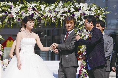 �߷��Y�����˱����Ƽ��e����ҕ�����˰׎r��Ҳ���_����ף����(�DƬ��Դ���������)