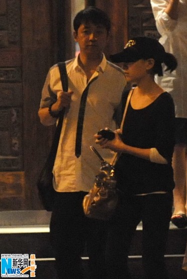 �����˻����Y�������Զ��� ���{�Ͳ����۷���