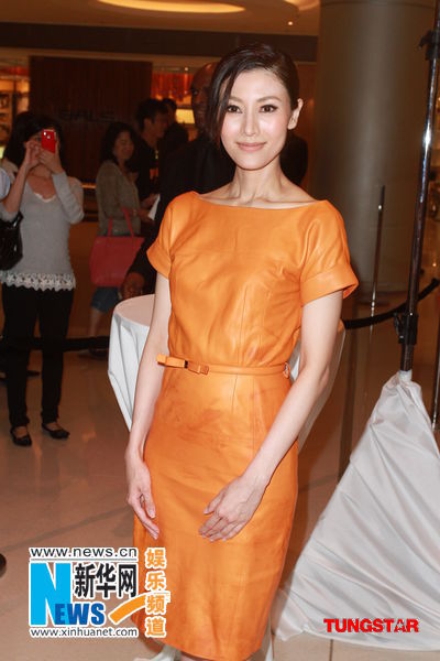 �������ɫȹ���ŬF�� ���؃�����ǰ���ĸ