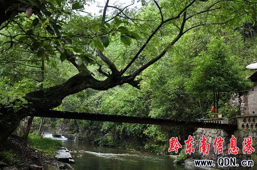 超100公里跑賽道宣傳之十三:鐵溪風景區(qū)(圖)