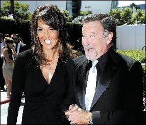 60歲威廉姆斯婚姻梅開三度 迎娶平面設計師