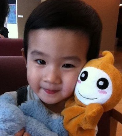 ���΢�������qŮ���}����Ƭ���M�D��