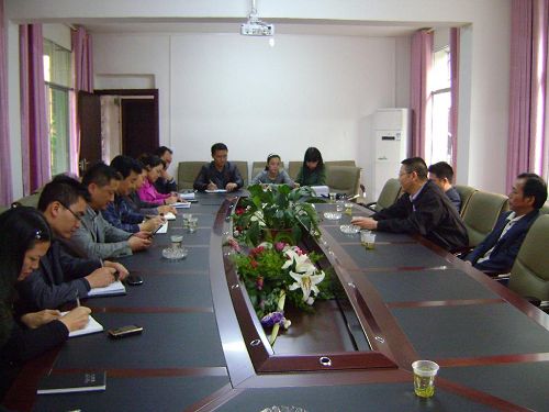 �O�Ƿ帱���L����Ͷ�Y���M(j��n)�ֿ����{(di��o)��