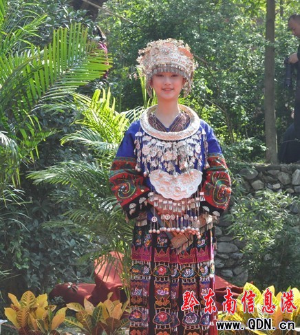 ǭ�|�ϳ�100������ �Y�xС����ɫ�ʣ��D��