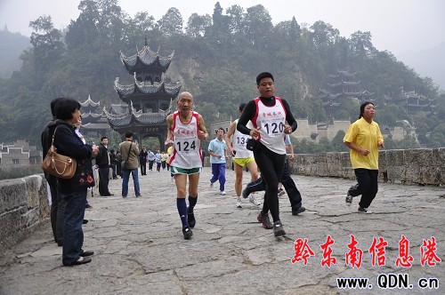 �(zh��n)�hףʥ�� 600�ꡰ���족�ĳ�100����ِ��