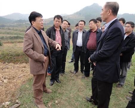 廣東溫氏食品集團溫金長副總裁到麻江縣考察