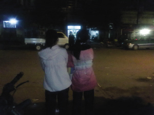 �����ɂ����������ϱ����Ȼ؁��ĺ��ӣ�����߀�����L��·Ҫ�ߡ�