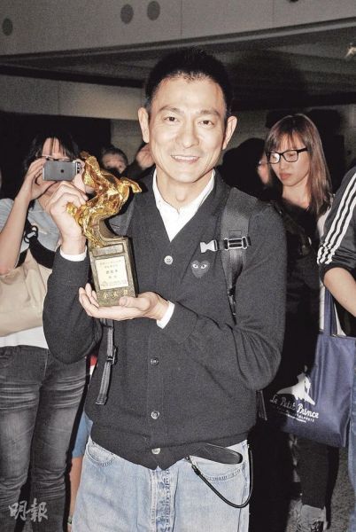 �����A���J����ٻ�������� ���ڼ������ް�̥