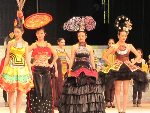 ������b�OӋ�l���r�У�