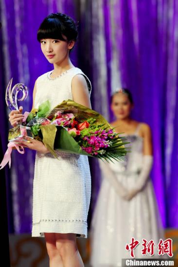 周冬雨贊“玉墨”倪妮:我喜歡這個姐姐,她很優(yōu)秀