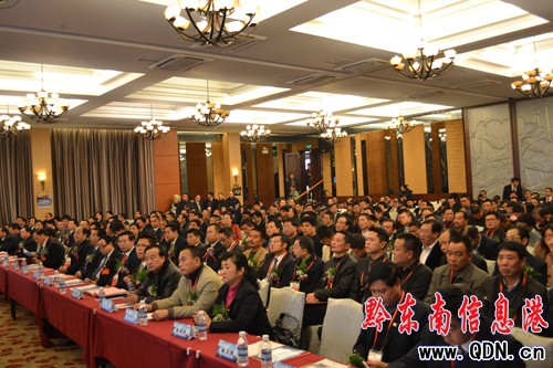 全國民企助推貴州發展大會我州項目簽約儀式舉行