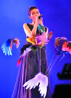 王菲明年2月重慶開(kāi)唱低價(jià)票4天被搶售一空