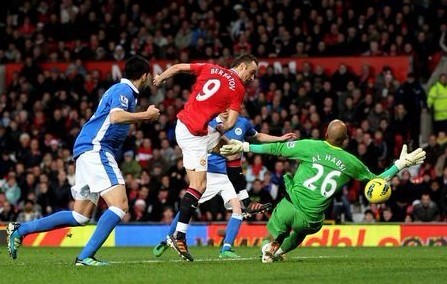 英超-貝巴戴帽樸智星破門 曼聯5-0積分追平曼城