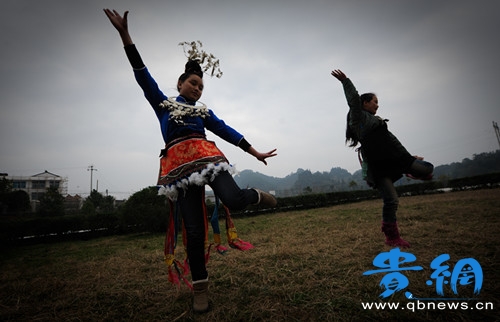 丹寨縣推廣錦雞舞 編排為廣播體操引進(jìn)校園