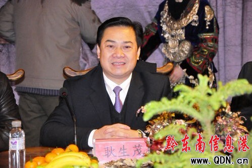 ǭ�|�����Q�״��M�ƽ���������e�У��D��