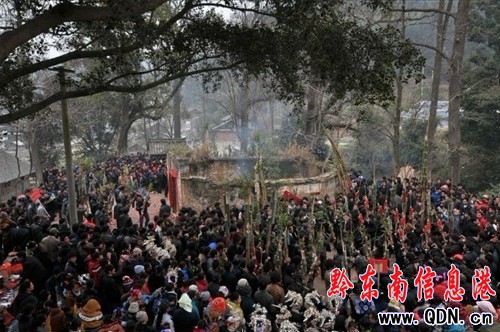 ��ƽ�hˮ����e�С�����ˮ�ڡ����g���_���