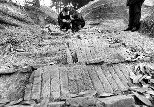 南京發現1800年石頭城遺址 地下城墻重見天日