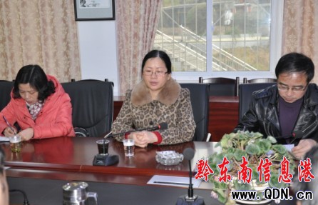 凱里市紀(jì)委書記毛曉燕到舟溪督查工作(圖)