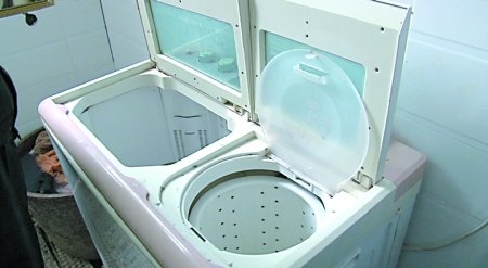 ���Ӟ��_8�f(w��n)���U(xi��n)��2�q�^Ů���M(j��n)ϴ�C(j��)����(�D)