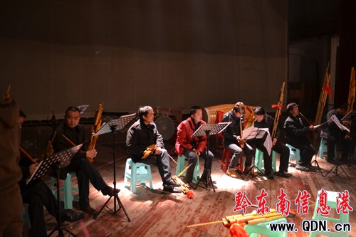 蘆笙節(jié)《貴州蘆笙名家音樂會》成員進(jìn)行節(jié)目彩排