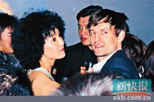 47�q�������Է��۶��� ���y��С���ѻ��ķ���