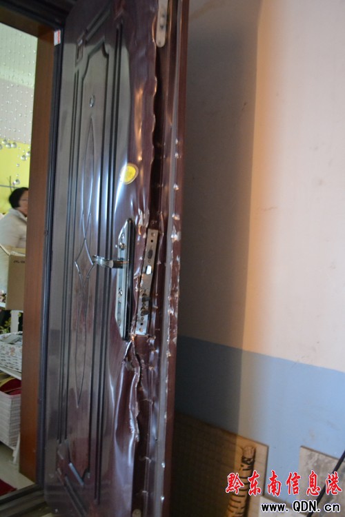 小偷猖狂撬門作案 一天內9戶人家被盜(組圖)