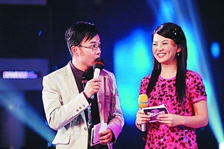 揭李湘出道16年蛻變:清純玉女已成美艷辣媽