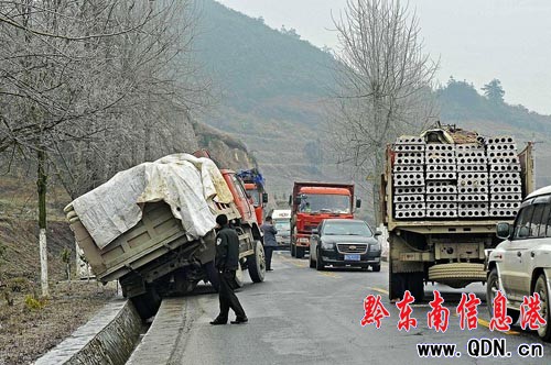 ǭ�|����:�����Y�����܇ ��·������ͨ(�D)