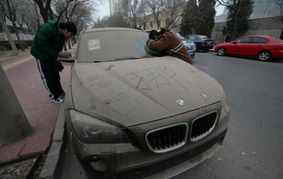 3��1�գ��������������ҕ�_(t��i)���Tͣ���˰���֮�õġ����RX1���I܇���������ߣ���܇ǰ�󶼛](m��i)�����գ����L(f��ng)�����ϵġ���܇ȼ�����Ę�(bi��o)�R(sh��)��Ҳδ��ȥ�����������ϵ������(n��i)����܇?y��n)�Ҳ��������(g��)����Ʒ������܇����ȥ�Ǎ��µģ�߀δ�����ա��@�v܇�ǌ��RX1����̖(h��o)��xDrive 25i���ٷ�ָ��(d��o)�ۃr(ji��)��47�f(w��n)Ԫ��

