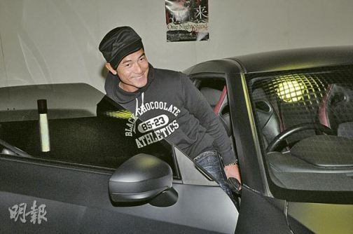 �����Ǽs�����ָ�ĸ��� ͸��ɼ�����(�D)